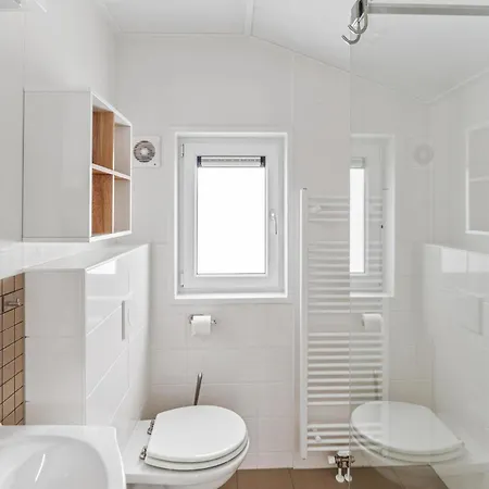 Dom wakacyjny 2 Bedroom Beautiful In